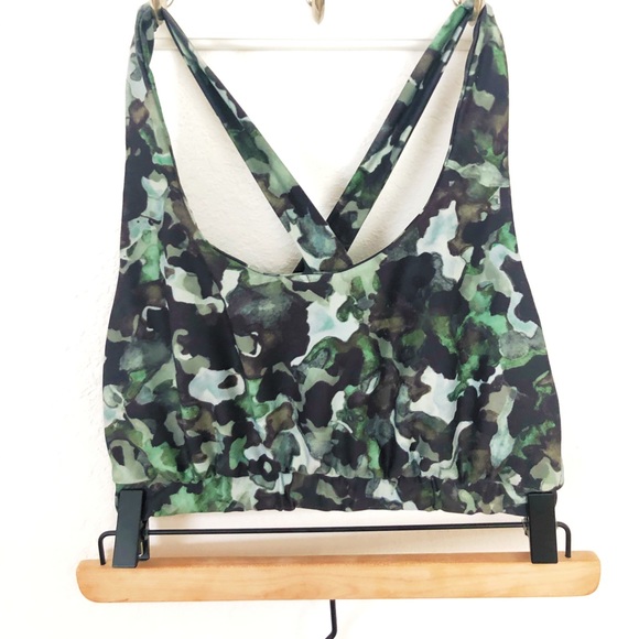 Sports Bra in Green - Picture 5 of 5